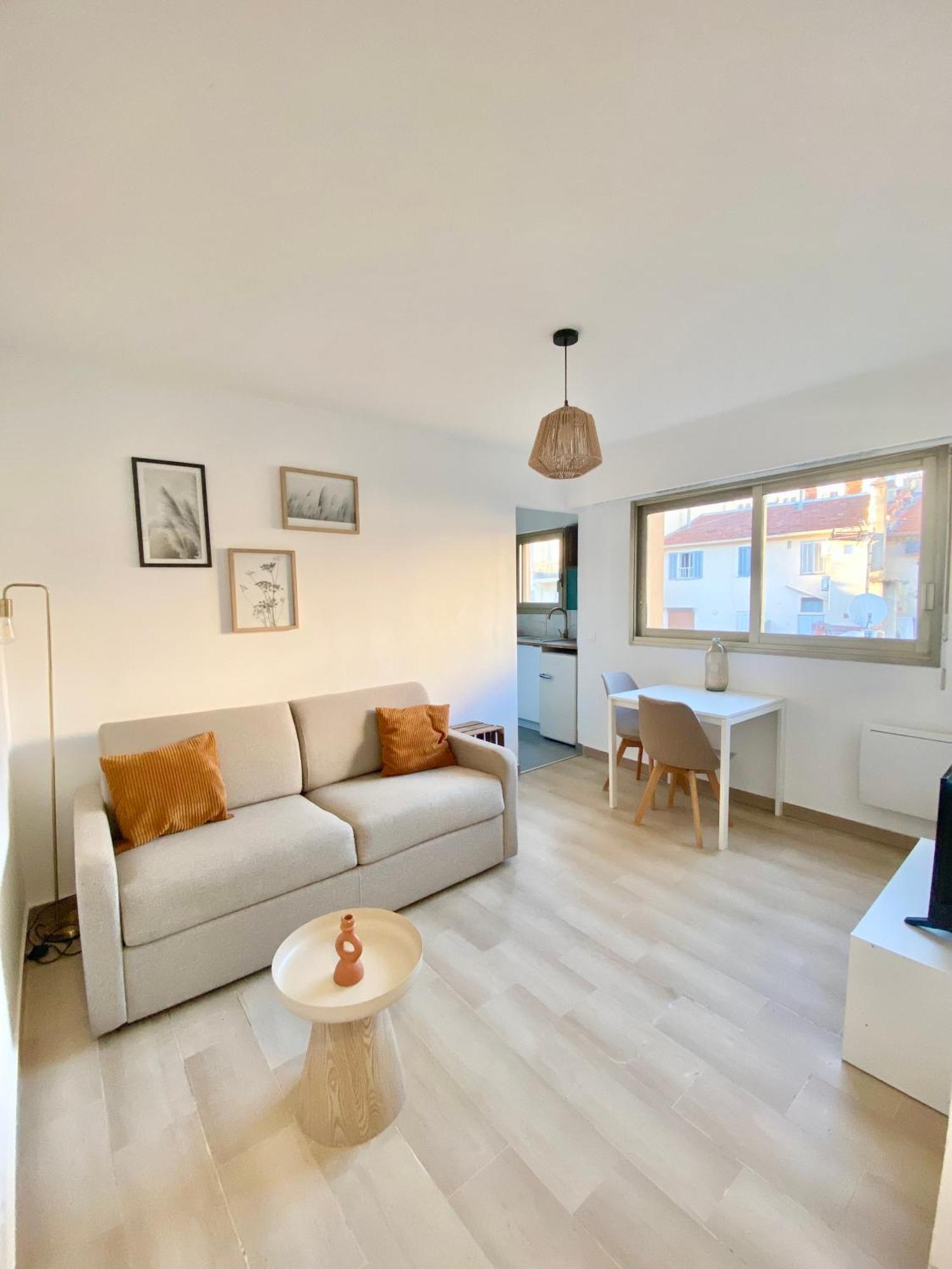 Excellent Emplacement: Plein Coeur De Ville, Croisette Et Rue D'Antibes Cannes Exterior foto